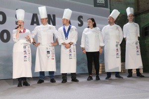 «Latvijas gada pavārs 2021» ir Dinārs Zvidriņš un «Latvijas gada pavārzellis 2021» ir Aleksandra Krūka 5