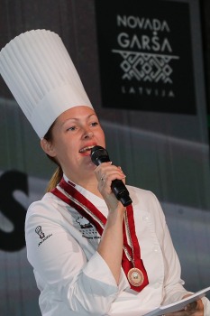 «Latvijas gada pavārs 2021» ir Dinārs Zvidriņš un «Latvijas gada pavārzellis 2021» ir Aleksandra Krūka 7