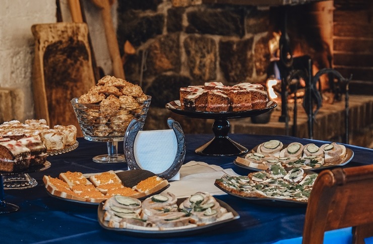 Latgalieši projekta «Local foods» ietvaros klātienē iepazīst Tomasa Godiņa pavārmākslu. Foto: Inga Pudnika-Skerškāne 308835