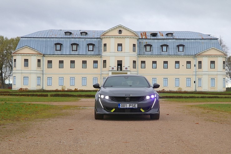 Travelnews.lv sadarbībā ar «Amserv Krasta» apceļo Latgali ar jaudīgo «508 Peugeot Sport Engineered» 309328