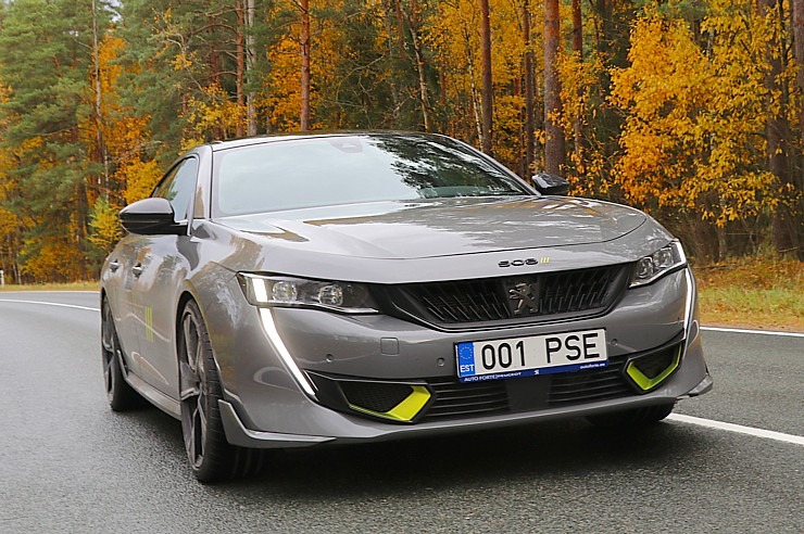 Travelnews.lv sadarbībā ar «Amserv Krasta» apceļo Latgali ar jaudīgo «508 Peugeot Sport Engineered» 309347