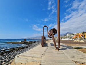 Travelnews.lv iepazīst Tenerifes kūrorta Adeje pludmali un promenādi 27