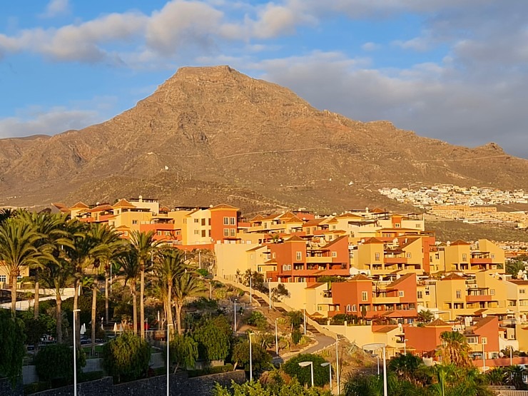 Travelnews.lv ar ekskursiju autobusu apbrauc apkārt Tenerifes salai un izbauda ceļu infrastruktūru 309606