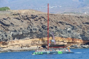 Travelnews.lv ar katamarānu dodas Atlantijas okeānā gar Tenerifes salas piekrasti 22