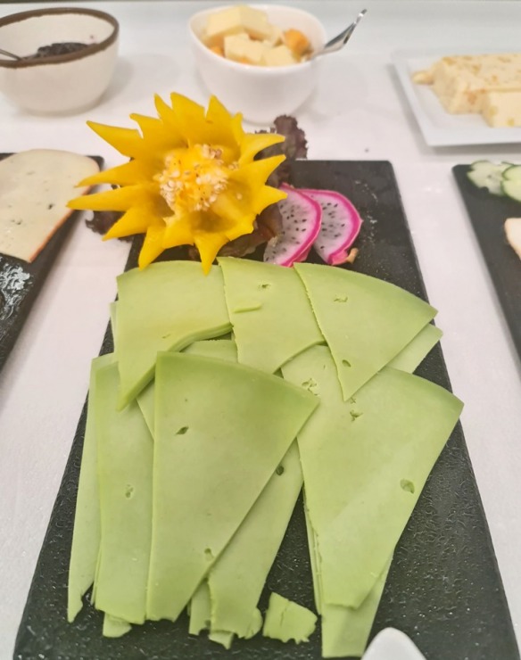 Travelnews.lv izbauda ēdienu Tenerifes viesnīcā «GF Hotel Grand Costa Adeje» 309825