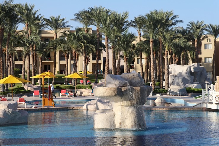 Dzīve pie baseina viesnīcā «Rixos Sharm El Sheikh Adult Friendly» 310362