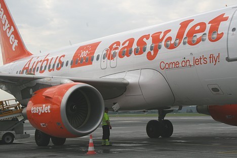 easyJet iegādājās savu simto Airbus A319 pirms nepilniem četriem mēnešiem, un tā vienmēr atšķirsies ar savu īpašo zīmējumu no pārējām 137 flotē esošaj 16657