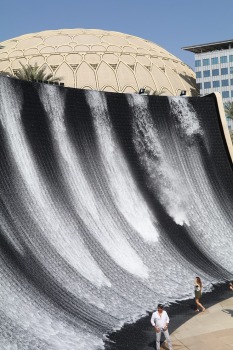 Travelnews.lv apmeklē izstādē «Expo 2020 Dubai» ūdens  atrakciju «Dubai Water Feature» 28