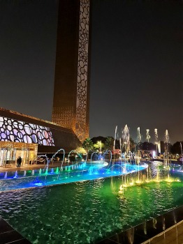 Travelnews.lv vakara gaismā apmeklē 150 metru augsto Dubaijas rāmi «Dubai Frame» 5