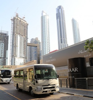 Travelnews.lv novēro Dubaijas ceļu satiksmes dalībniekus 27