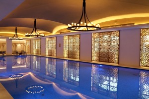 Iepazīstam Dubaijas luksus viesnīcas «Raffles The Palm Dubai» spa kompleksu «Cinq Mondes Spa» 8