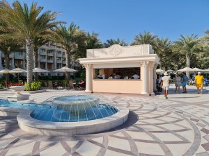 Travelnews.lv izbauda Dubaijas luksus viesnīcas «Raffles The Palm Dubai» infrastruktūru 7