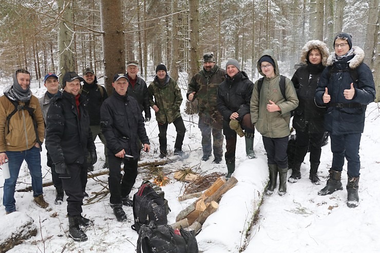 Travelnews.lv dodas 26 km pārgājienā Ložmetējkalna apkārtnē Jelgavas novadā 312978