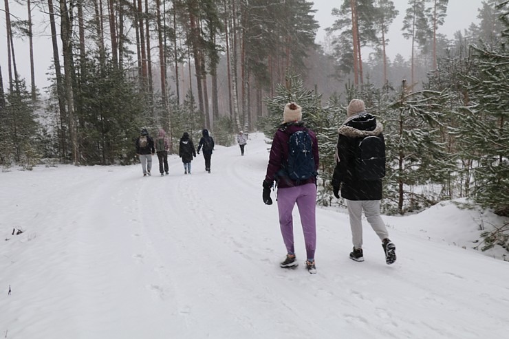 Travelnews.lv dodas 26 km pārgājienā Ložmetējkalna apkārtnē Jelgavas novadā 312986