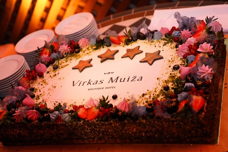 Kuldīgā atklāj 4 zvaigžņu naktsmītni «Boutique Hotel Virkas muiža». Foto: Virkas muiža 313463