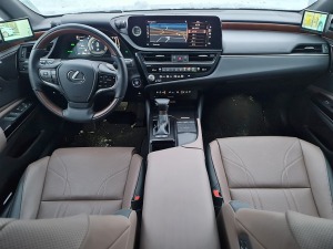 Travelnews.lv ar premium klases vāģi «Lexus ES 300H» dodas ceļojumā uz Latgali 26