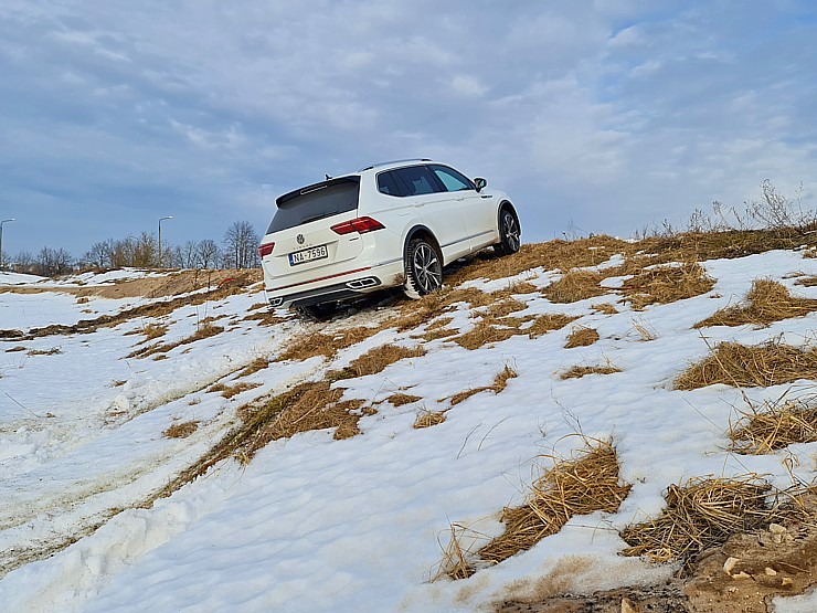 Ceļojam ar septiņvietīgo «VW Tiguan Allspace R-Line» uz Kuldīgas viesnīcu «Boutique Hotel Virkas Muiža» 314228