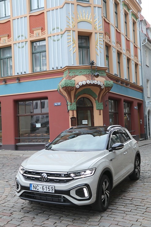 Travelnews.lv apceļo Latviju ar jauno «Volkswagen T-Roc 1.5 TSI R-Line» 315431
