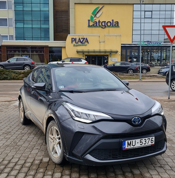 Travelnews.lv ar auto nomas «Avis Latvia» spēkratu apciemo Daugavpili Lieldienās 315614