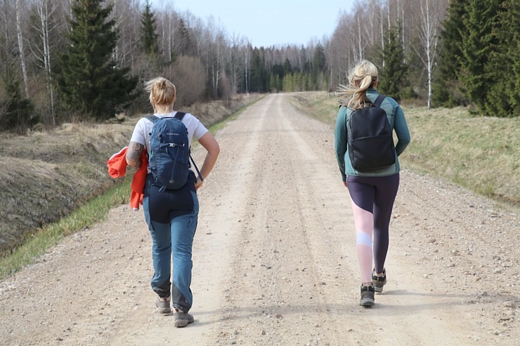 Travelnews.lv veic 32 km pārgājienu Mērsraga apkaimē 316090