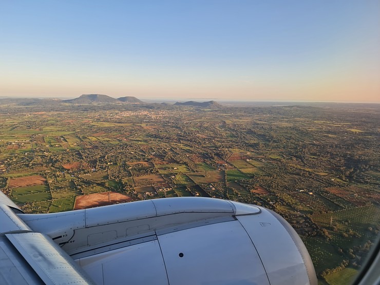 Travelnews.lv veiksmīgi lido ar «airBaltic» uz Madridi, bet spāņu lidsabiedrība «Air Europa» pazaudē bagāžu ceļā no Madrides uz Maļorku 316184