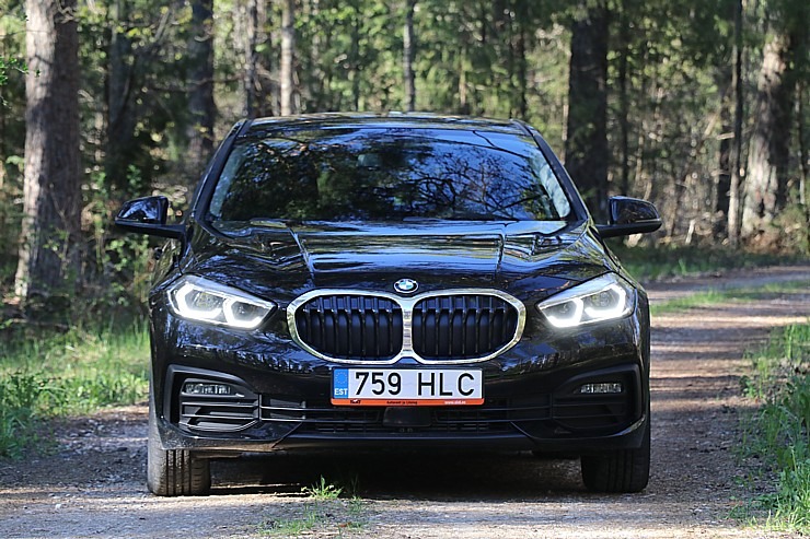 Travelnews.lv ar auto nomas «Sixt Latvija» spēkratu «BMW 118i» apceļo Latviju 317427