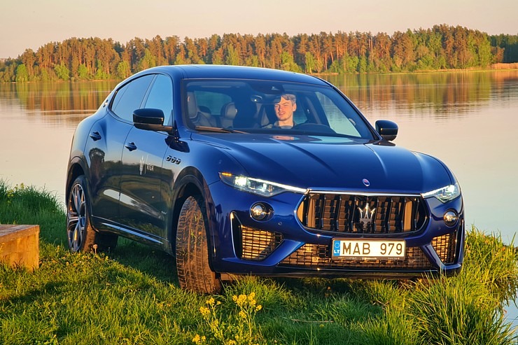 Travelnews.lv apceļo Latviju ar luksus klases apvidus vāģi «Maserati Levante SQ4» 317790