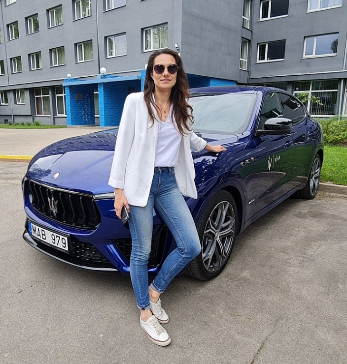 Travelnews.lv apceļo Latviju ar luksus klases apvidus vāģi «Maserati Levante SQ4» 317812