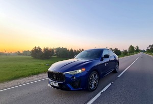 Travelnews.lv apceļo Latviju ar luksus klases apvidus vāģi «Maserati Levante SQ4» 27