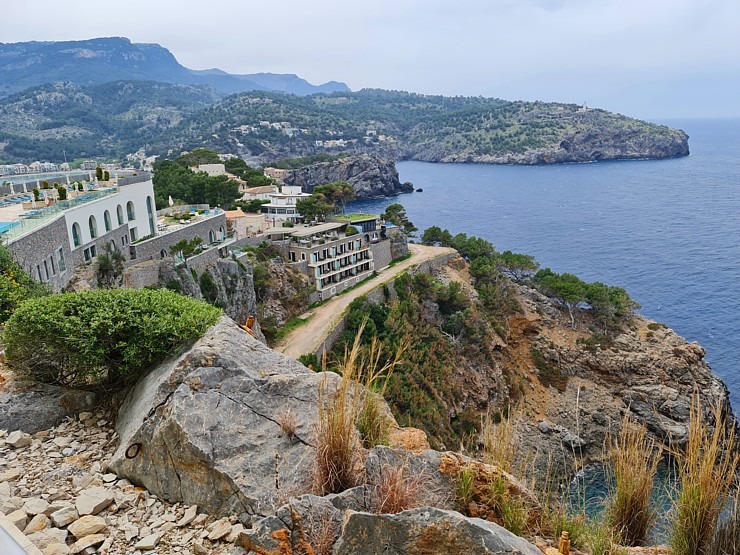 Travelnews.lv iepazīst un pusdieno Maļorkas labākajā viesnīcā «Jumeirah Port Soller Hotel & Spa». Sadarbībā ar Latvijas tūrisma firmu «Atlantic Travel 318089