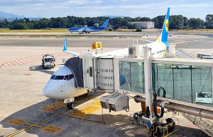 Travelnews.lv lido no Maļorkas uz Rīgu «airBaltic» reisā ar «Ukraine International Airlines». Sadarbībā ar Latvijas tūrisma firmu «Atlantic Travel» 2