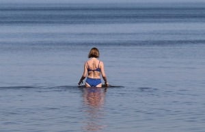 Travelnews.lv novēro, ka saulainās Jūrmalas pludmales sāk pievilināt tūristus un atpūtniekus 28