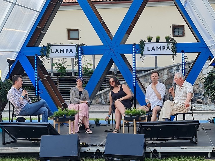 Travelnews.lv apmeklē sarunu festivālu «Lampa 2022» Cēsīs 319437