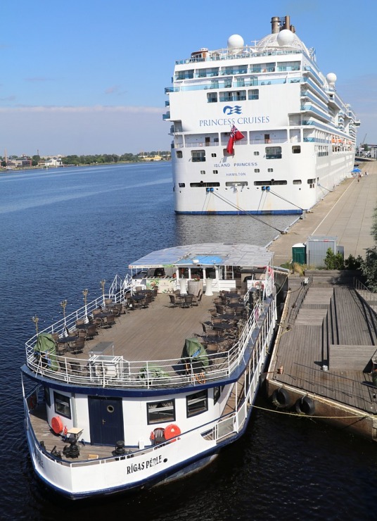 Travelnews.lv kopā ar Rīgas Brīvostas pārvaldi iepazīst ienākušo kruīza kuģi «Island Princess» 319523