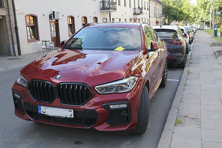 Travelnews.lv ar auto nomas «Europcar Latvia» spēkratu apceļo Viļņu 320464