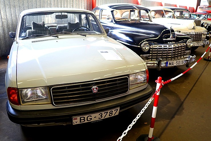 Travelnews.lv ar jauno «Citroën C5 X» apmeklē atpūtas kompleksa «Mikelis» apjomīgo motormuzeju 320683