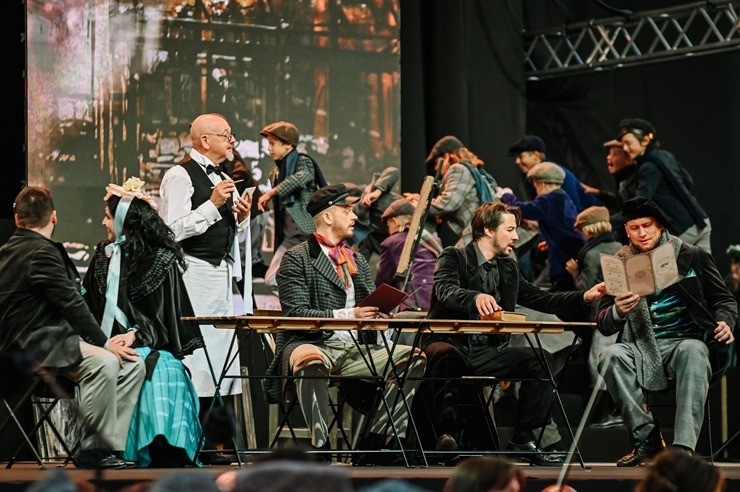 Opermūzikas svētki: Dž. Pučīni operas «Bohēma» oriģināliestudējums Siguldas pilsdrupu estrādē. Foto: : Ginta Zīverte 321052