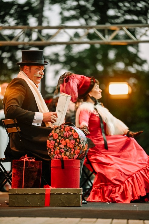 Opermūzikas svētki: Dž. Pučīni operas «Bohēma» oriģināliestudējums Siguldas pilsdrupu estrādē. Foto: : Ginta Zīverte 321060