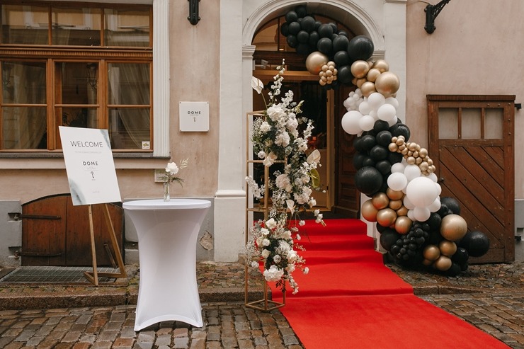 Vecrīgas viesnīca ««Dome Hotel»» rīko svētkus ar izdomu un prieku. Foto: Domehotel.lv 321278