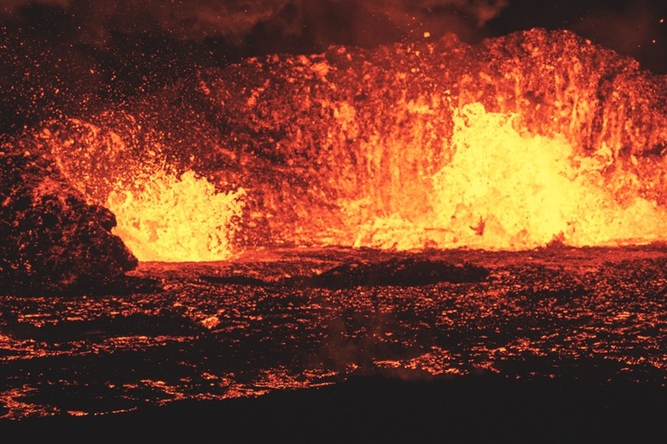 Eksluzīva fotogalerija: Islandes Fagradalsfjadla vulkāna izvirdums tuvplānā. Foto: Priekapuisis 322242
