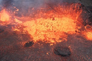 Eksluzīva fotogalerija: Islandes Fagradalsfjadla vulkāna izvirdums tuvplānā. Foto: Priekapuisis 7