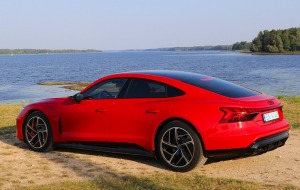 Travelnews.lv ar jaudīgo un elektrisko «Audi e-tron GT» apceļo Aizkraukles novadu 14