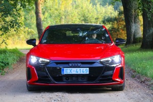Travelnews.lv ar jaudīgo un elektrisko «Audi e-tron GT» apceļo Aizkraukles novadu 8