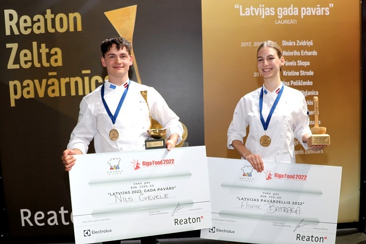 «Latvijas gada pavārs 2022» ir Nils Ģēvele un «Latvijas pavārzellis 2022» ir Agate Batraga 323749
