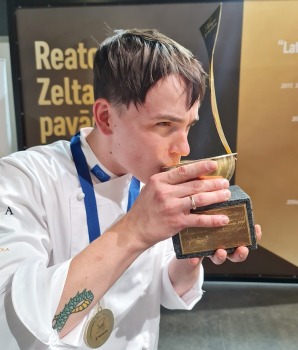 «Latvijas gada pavārs 2022» ir Nils Ģēvele un «Latvijas pavārzellis 2022» ir Agate Batraga 23