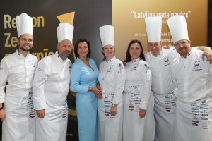 Daži fotomirkļi no pavāru konkursa «Latvijas gada pavārs 2022» aizkulisēm 40