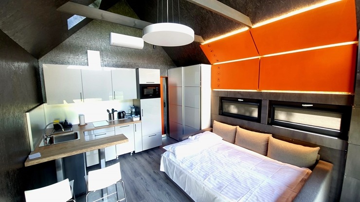 Divvietīgas brīvdienu mājas Kempingā Dūšeļi ar visām ērtībām atrodas Mārupes novadā 324194