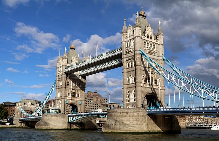 Travelnews.lv apmeklē Londonas tūristu iecienīto un populāro Tauera tiltu 324726