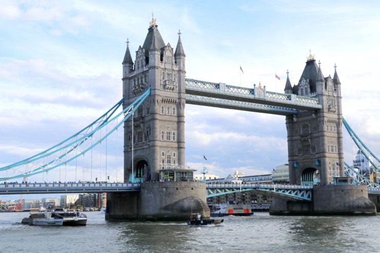 Travelnews.lv apmeklē tūristu iecienīto un populāro Londonas tiltu 324740