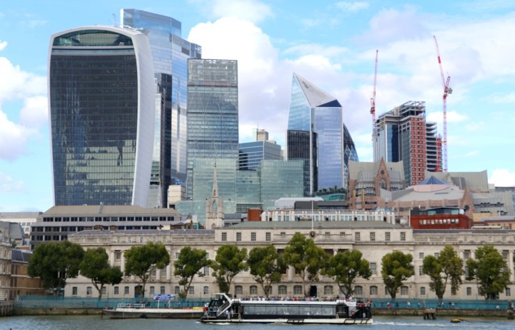 Travelnews.lv apmeklē Londonas tūristu iecienīto un populāro Tauera tiltu 324715